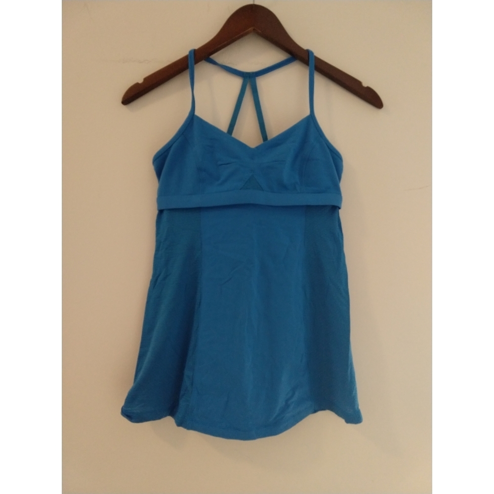 Lululemon royal blue top